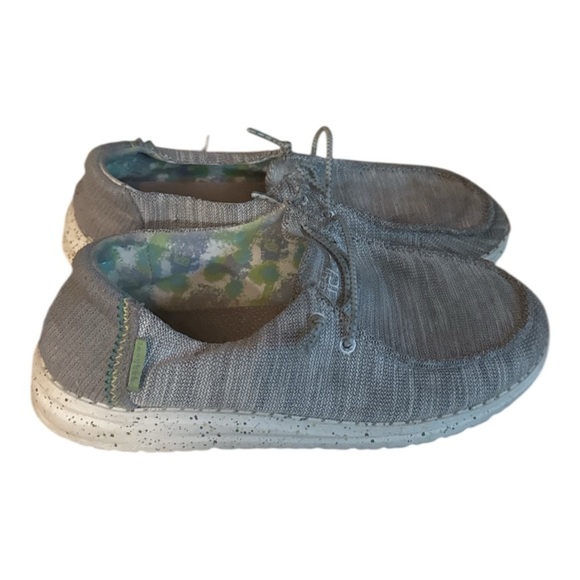Hey Dude Gray Slip On Shoes Size 2 - Picture 2 of 5